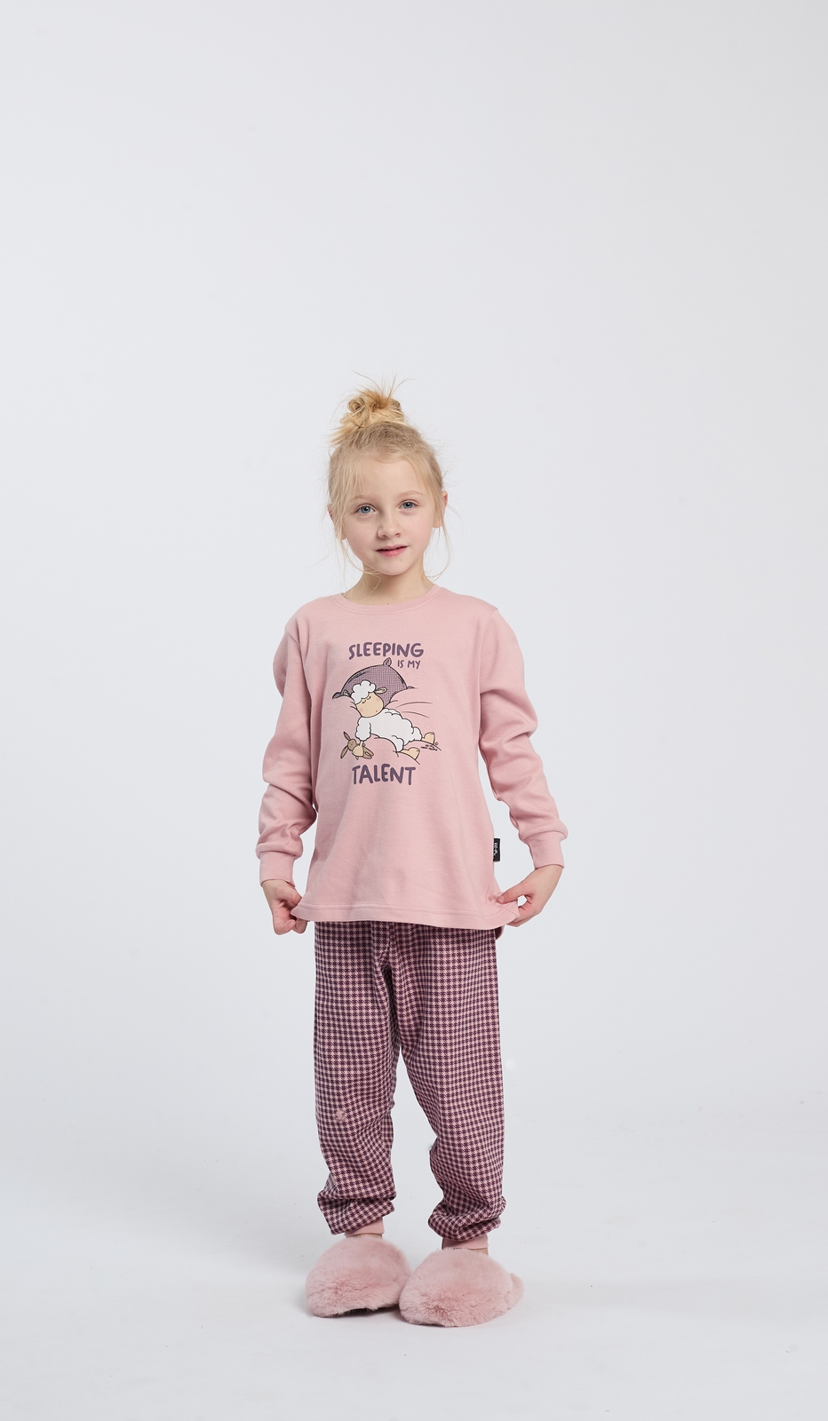 Pigiama Girocollo Bimba Sleeping Talent per Notte di Sogni in Comodità e Stile